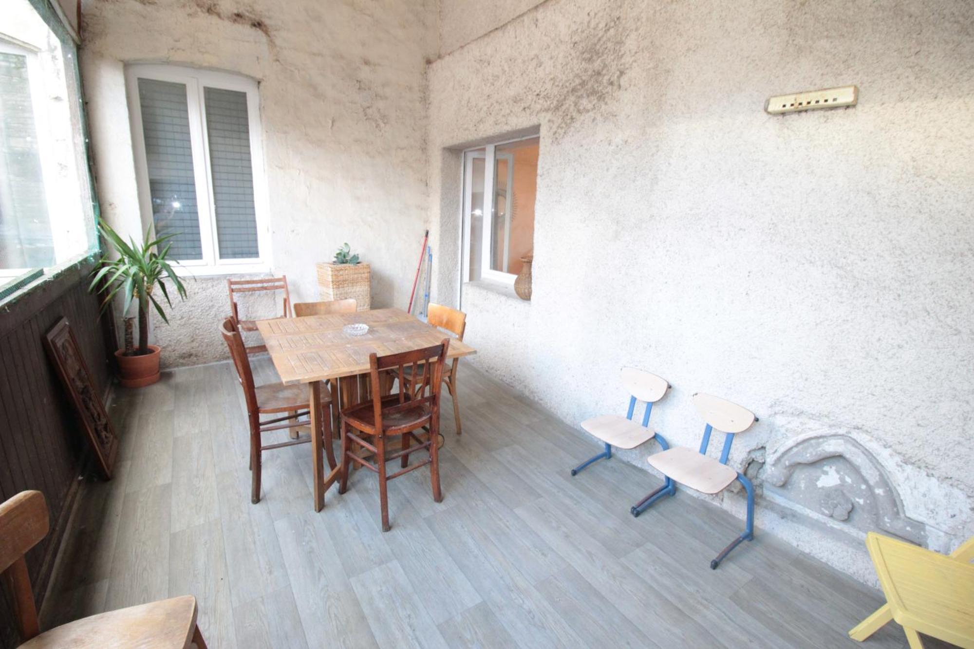 Logement Neuf "Meuse" - Hyper Centre - Parking Proche - Proche Gare - 4 Chambres - Terrasse Couverte - Wifi ! Gere Par Prestazen'Services Verdun-sur-Meuse Bagian luar foto